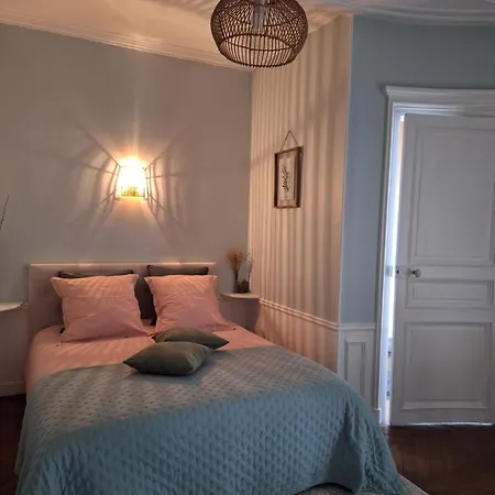 Bed & Breakfast D'hotes Du Chateau De Digeon